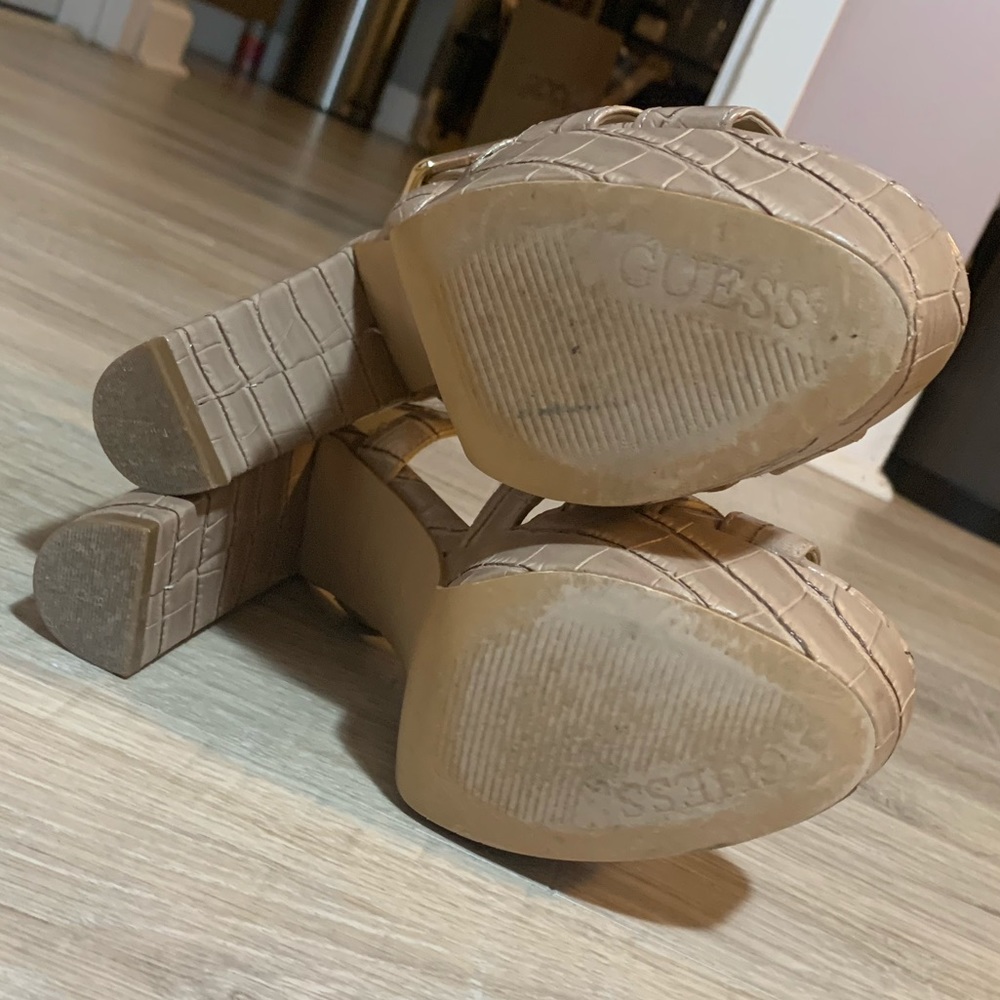 Guess Block Heel - image 8